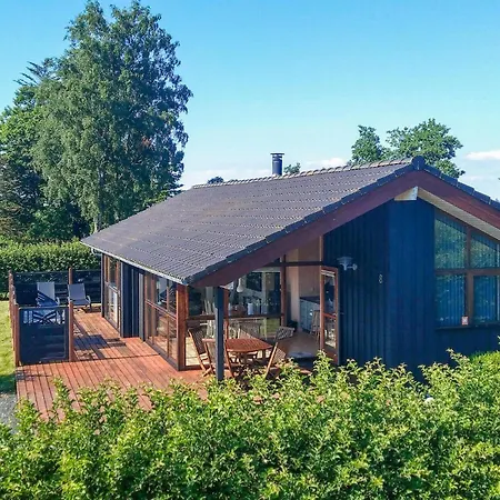 3 Bedroom Beautiful In Nordborg