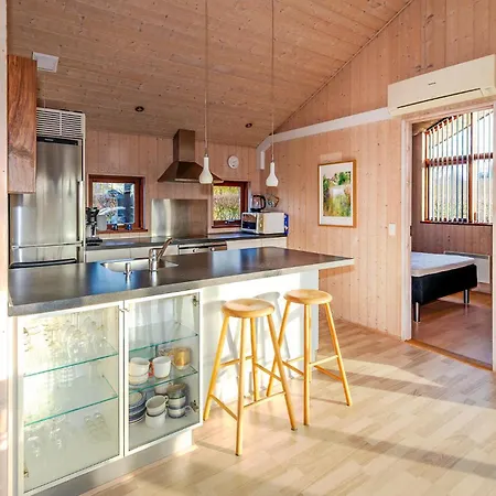 3 Bedroom Beautiful In Nordborg